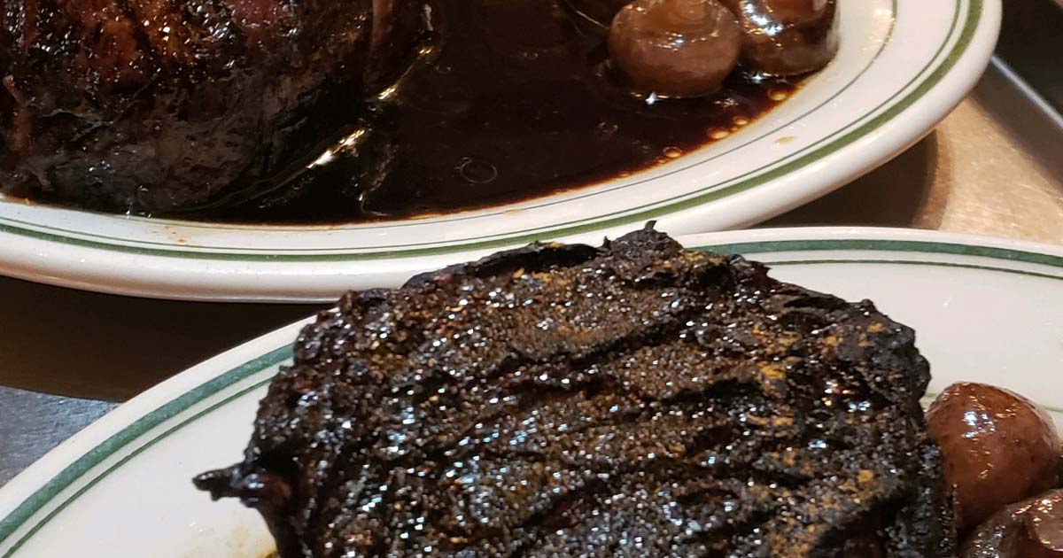 Milwaukee Area Restaurants are Keeping Halal Items